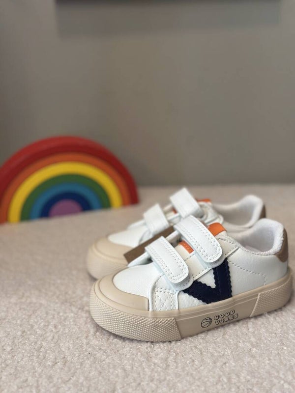 Sneakers in pelle "VICTORIA"
