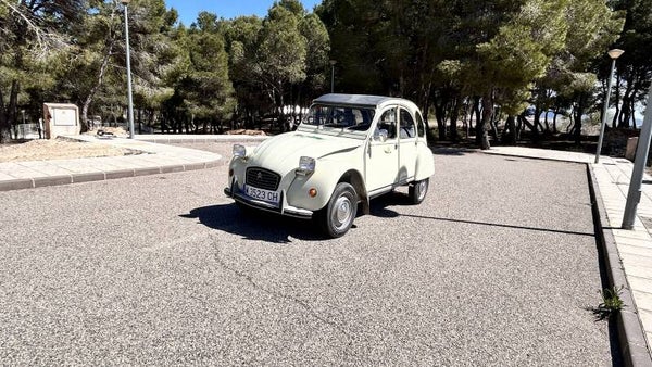 CITROEN 2 CV