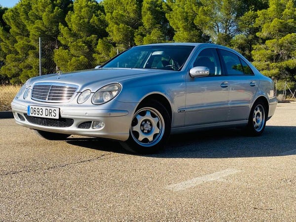 MERCEDES CLASE E-220 CDI