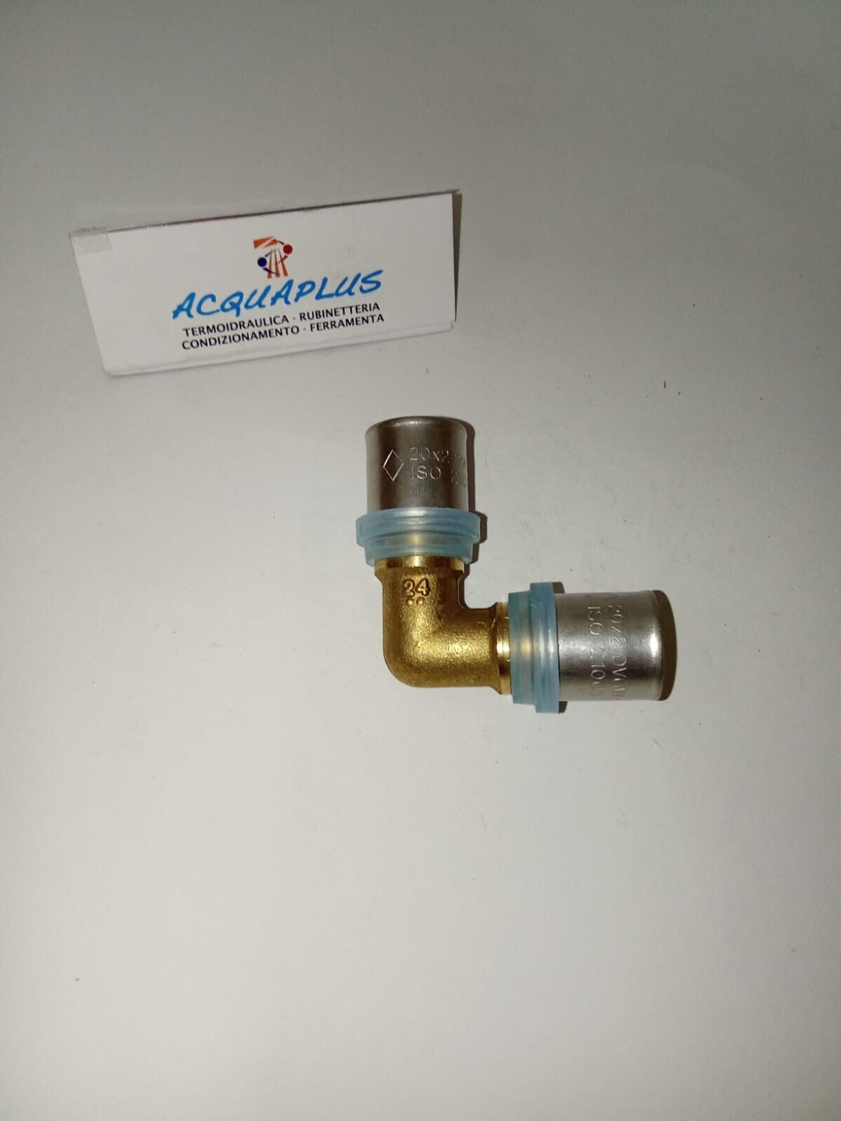 GOMITO A PINZARE OTTONE 20 X 20 APE