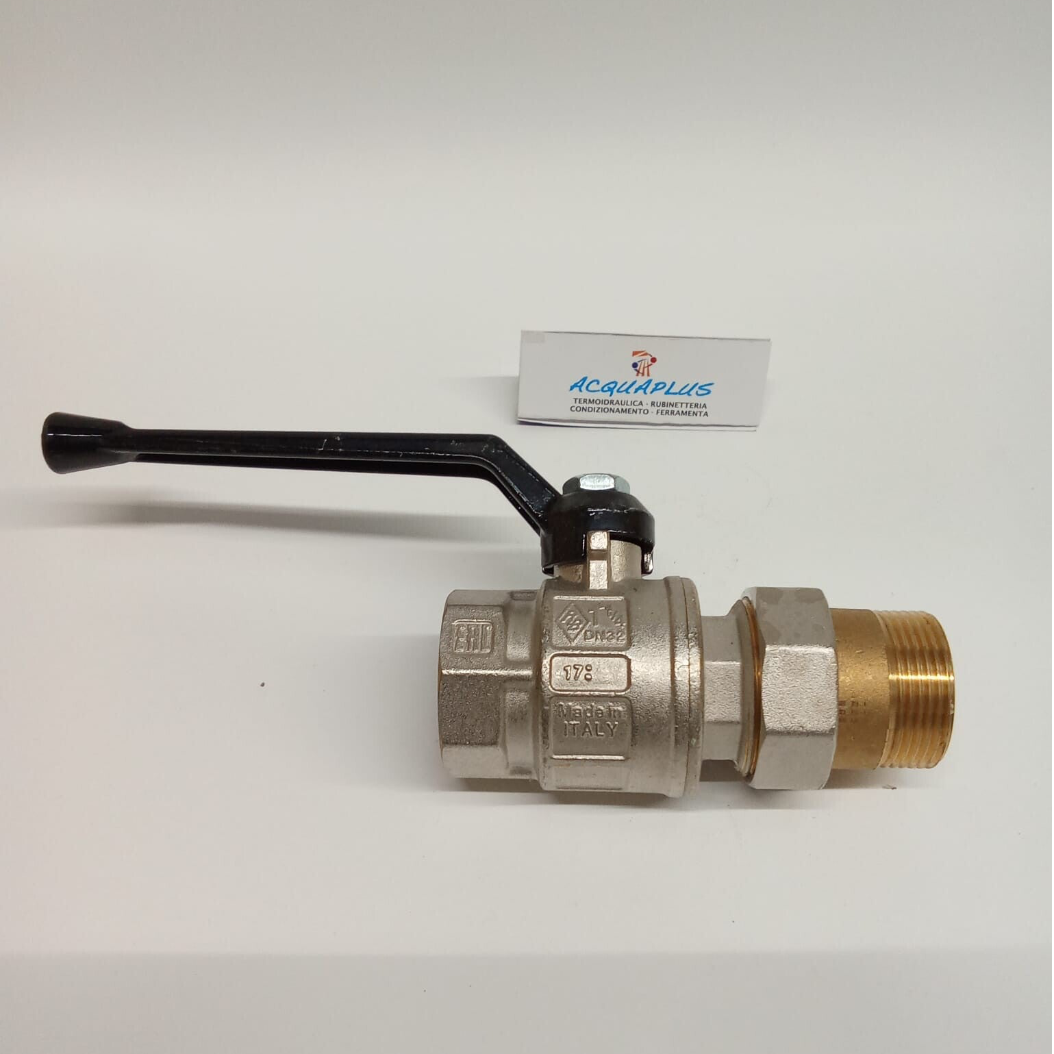 VALVOLA SFERA FARFALLA BOCCHETONATA 1 1/4 MF