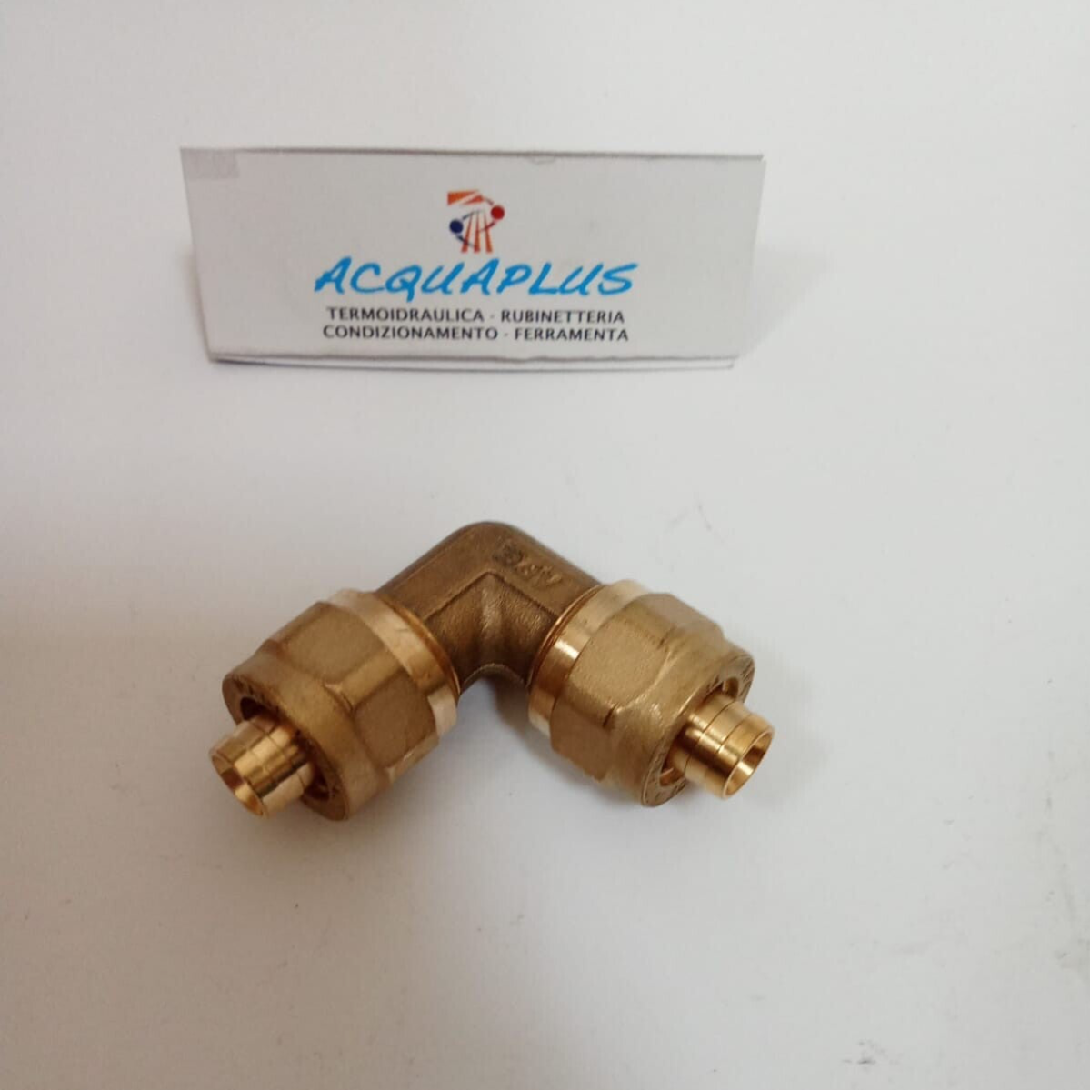 GOMITO A STRINGERE MULTISTRATO 16 X 16 APE