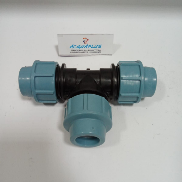 TEE  POLIETILENE D.25