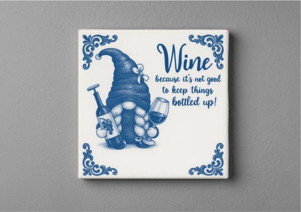 Delftsblauwe tegeltje Gnome wine Bottled up
