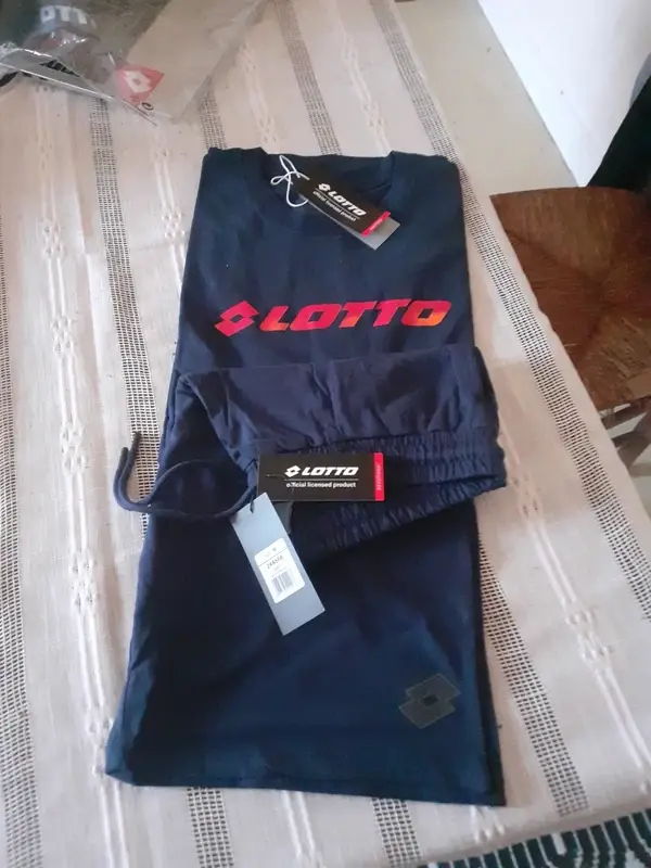 Ensemble T-shirt + Shirt Lotto 2026