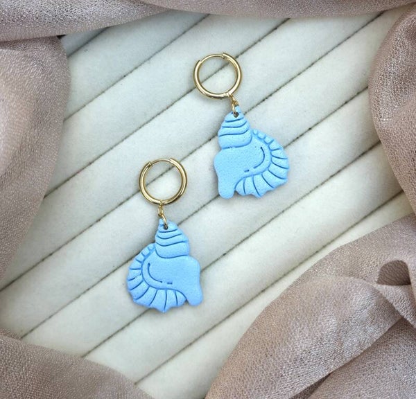 Schelp hoop oorbellen