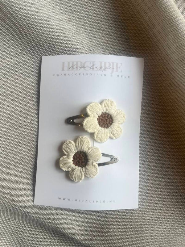 Summer - Flowers off white