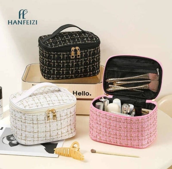 K124 Waschtasche