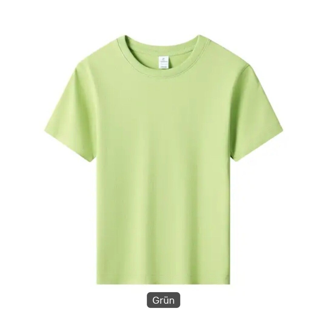 K. 177 Kinder Shirts mit Logo