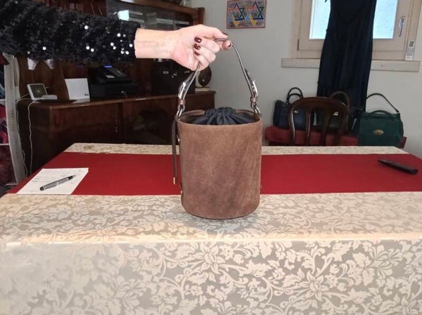 Secchiello Robbie Marrone.