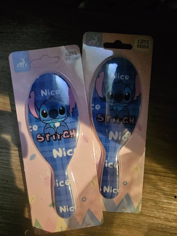 M- brosse cheveux stitch