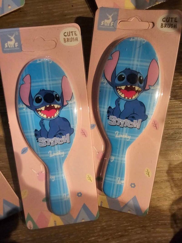M- brosse cheveux stitch