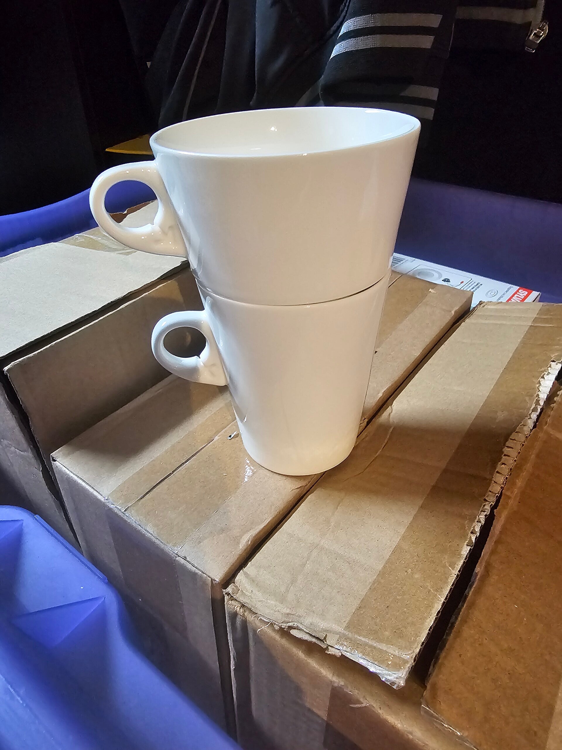 C- tasse blanche