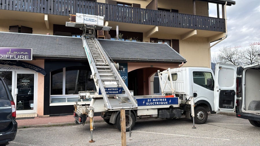 Monte meuble urgent Grenoble intervention rapide