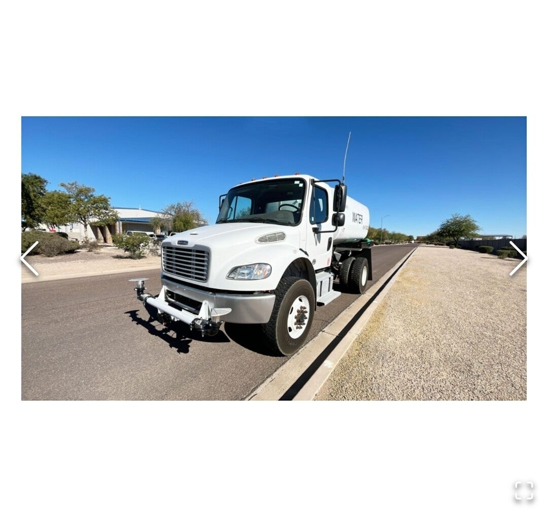 2000 GALLON  COMPLETE WATER TRUCK