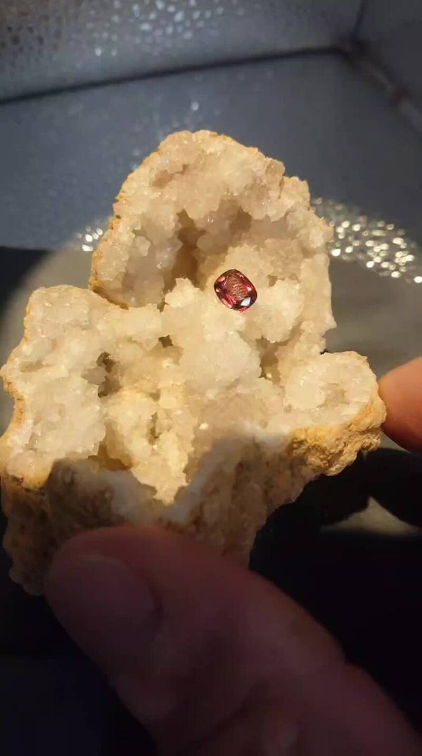 Padparascha Sapphire 1.65 cts NO HEAT