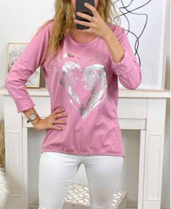 T-shirt flocage coeur rose. Taille unique.