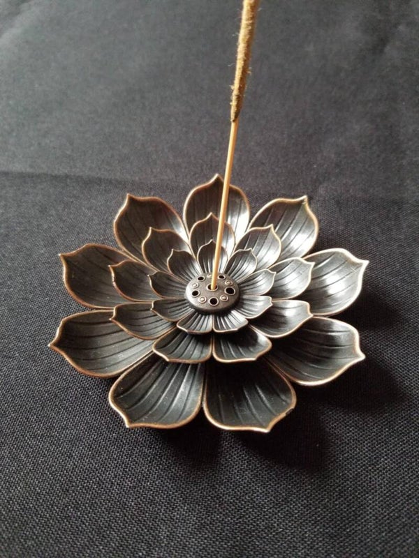 Porte encens lotus