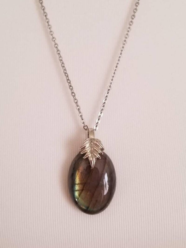 Collier labradorite