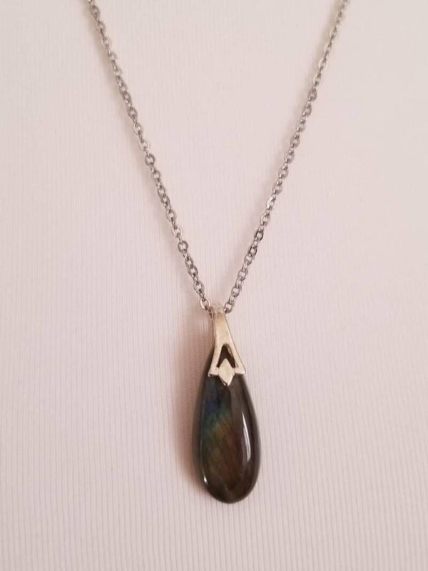 Collier labradorite