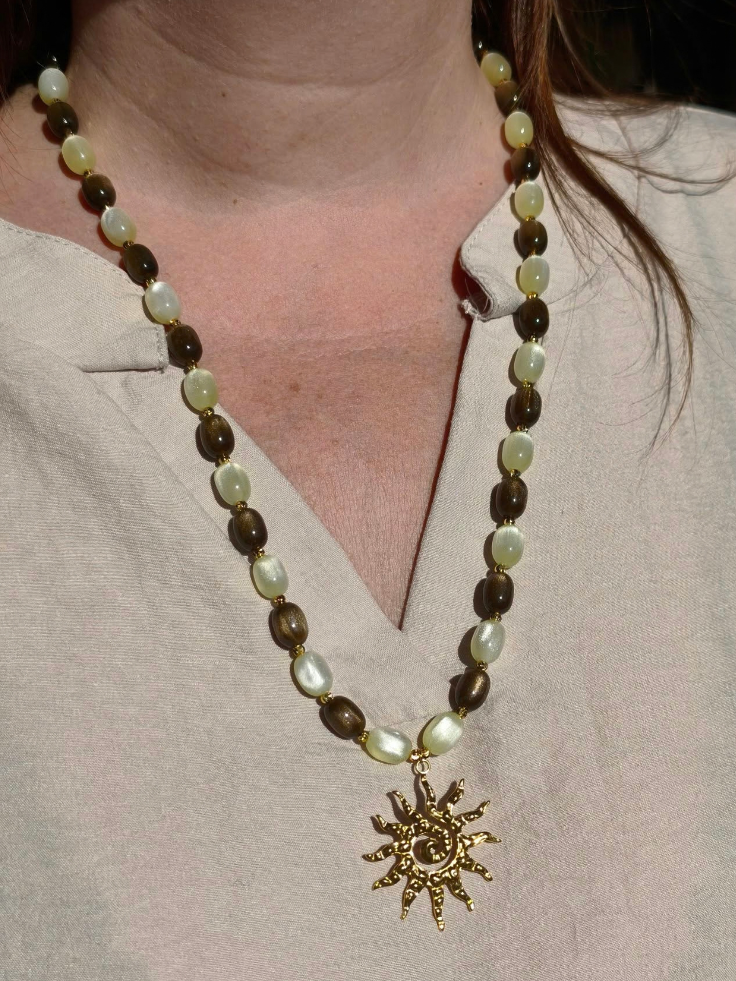 Collier Solis