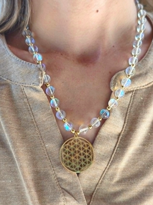 Aqua aura doré