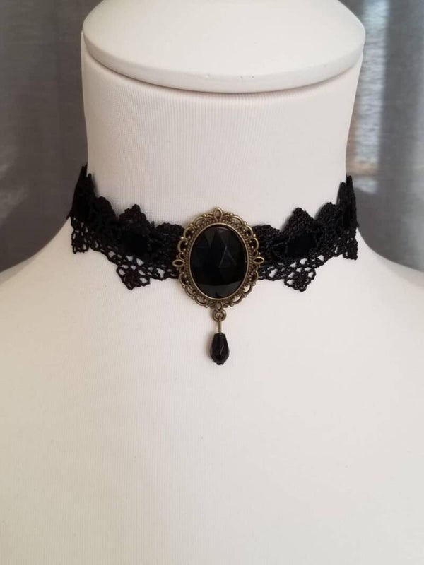 Ras de cou dentelle noire