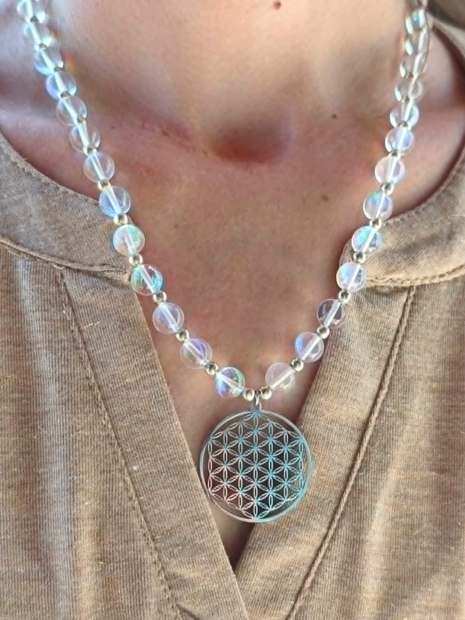 Aqua aura argenté