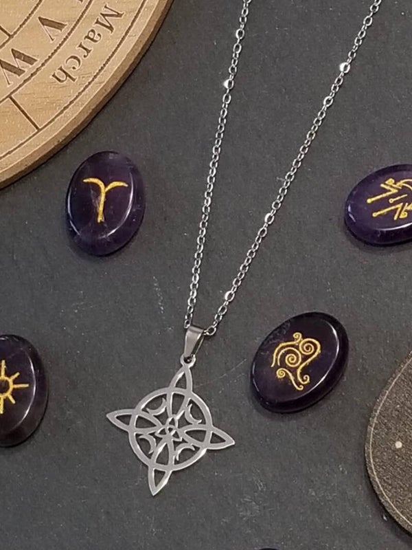 Chaine acier nœud de sorcière