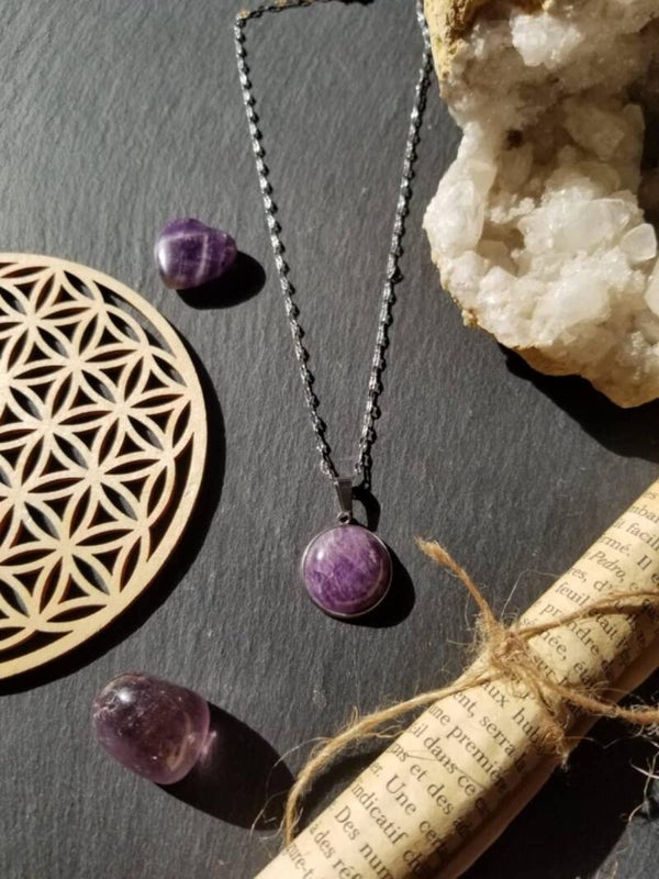 Collier cabochon améthyste