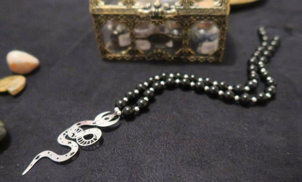 Collier serpent agate noire