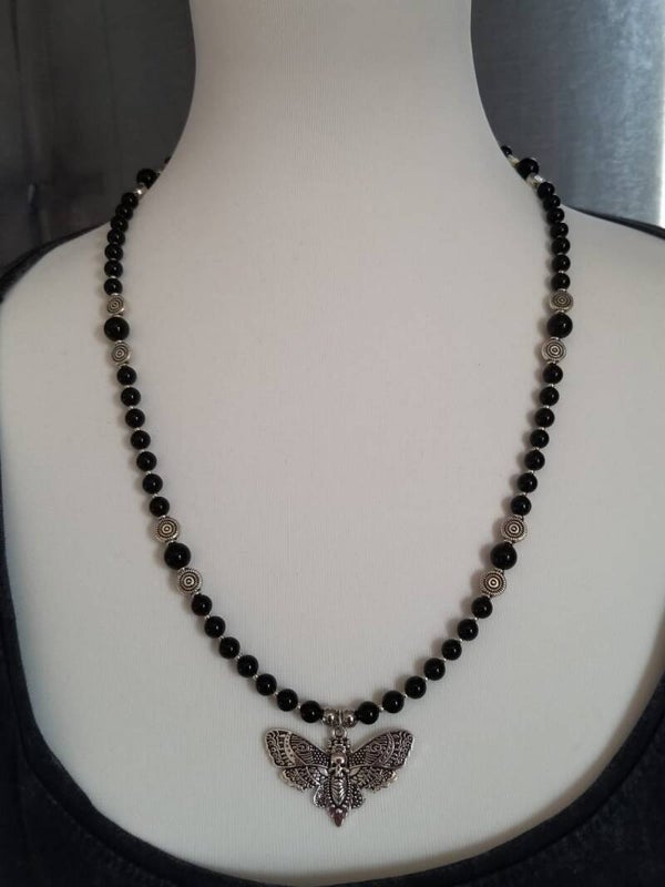 Collier papillon agate noire