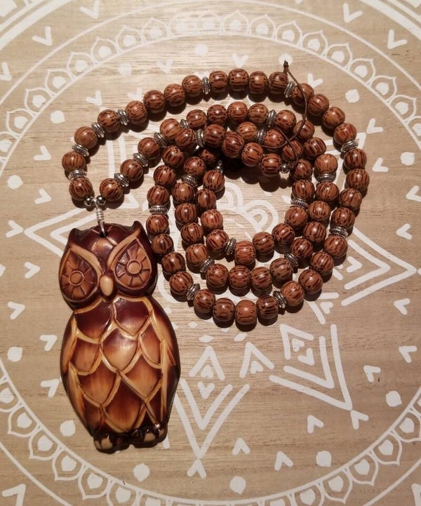 Collier bois chouette