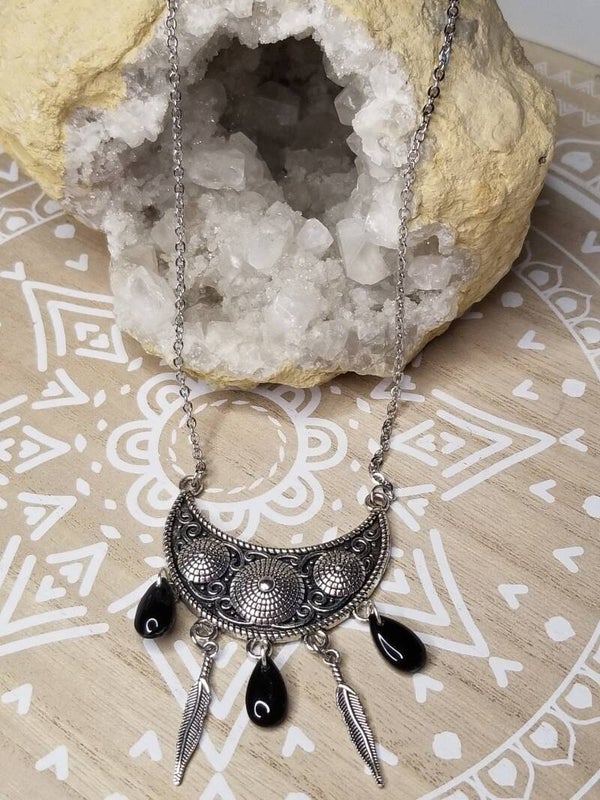 Collier bohème plumes