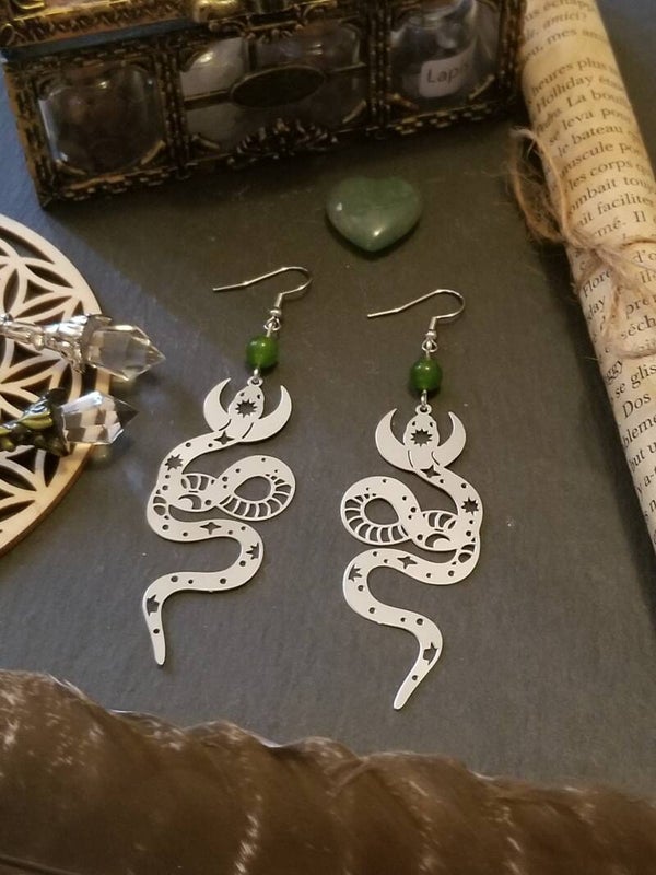 Boucles d'oreilles serpent jade vert