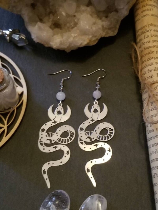 Boucles d'oreilles serpent jade blanc