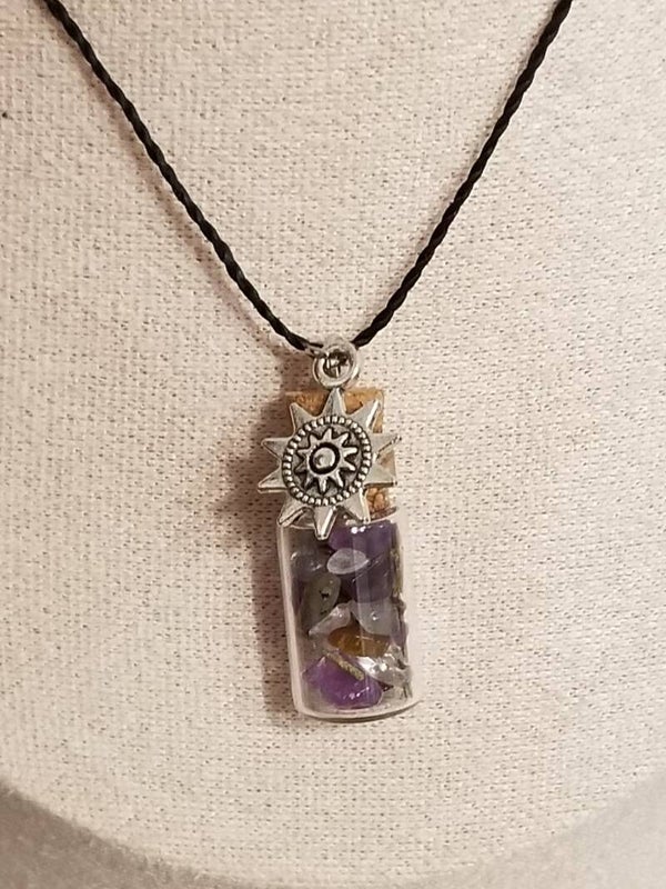Collier fiole "énergie & protection"
