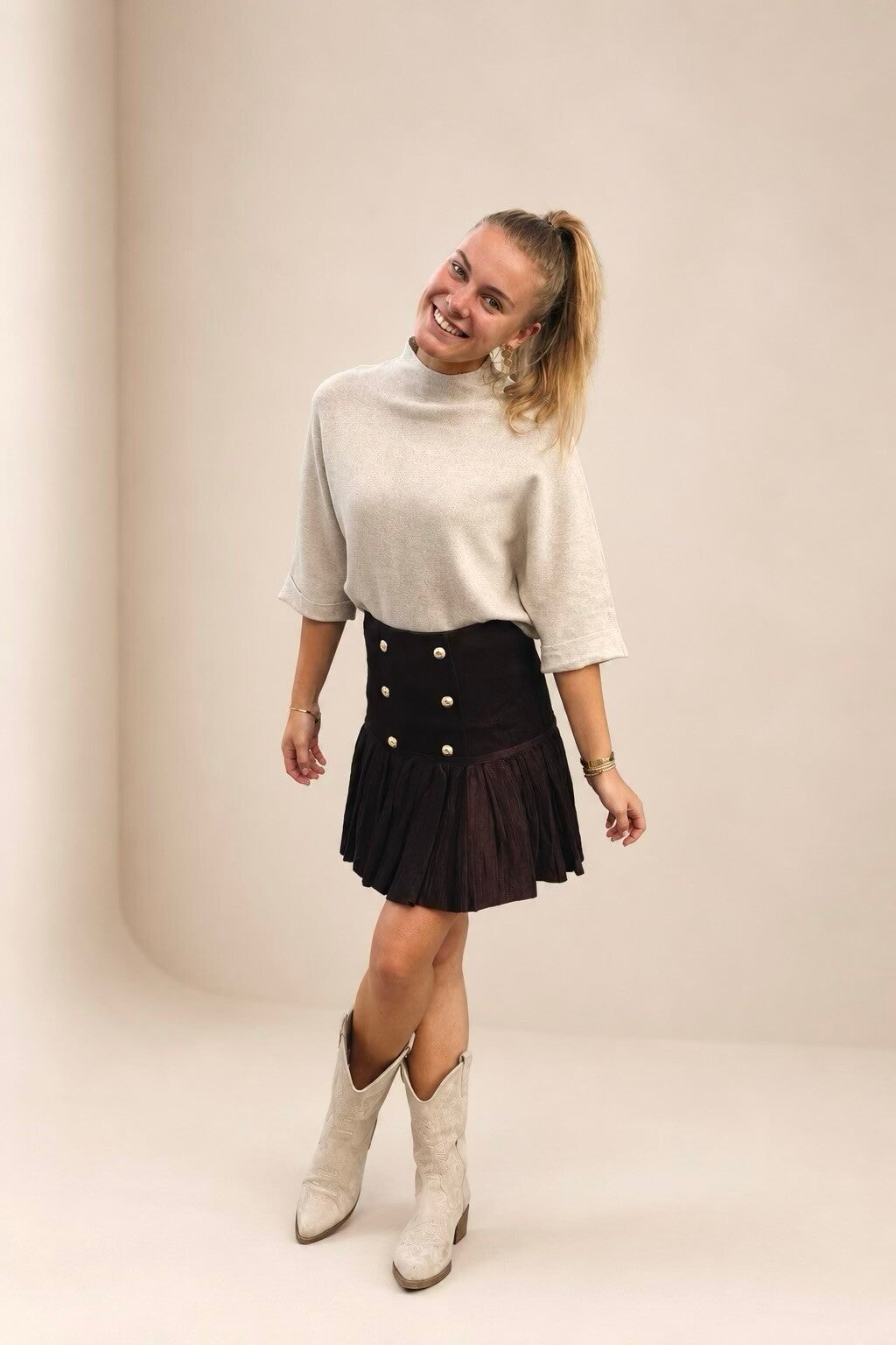 ROK YARA BRUIN