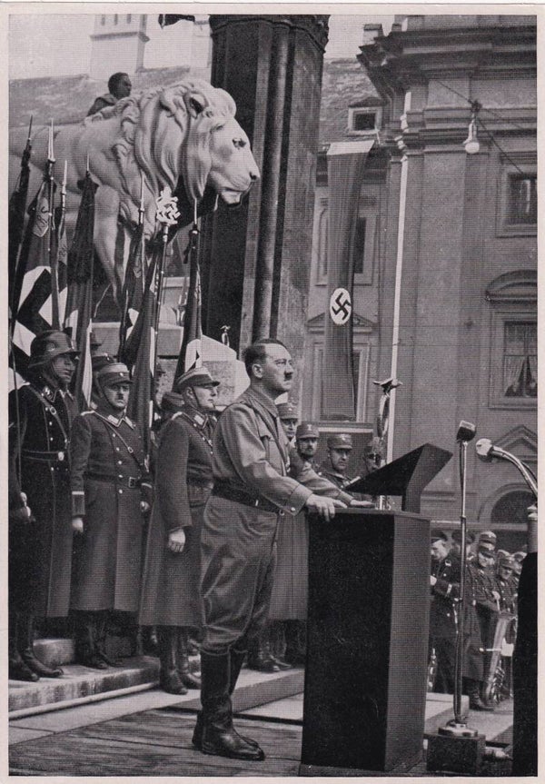 November 1934 vor der Feldherrnhalle / Sammelwerk Nr. 15 / Bild Nr. 30 Gruppe 63