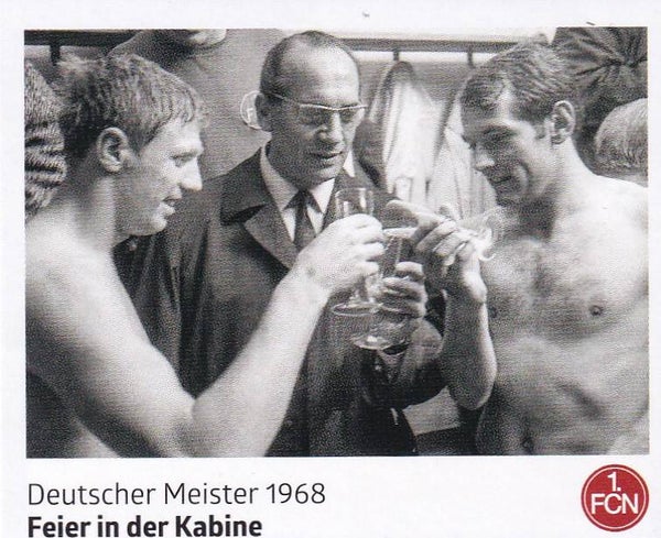 Feier in der Kabine - Panini 125 Jahre 1.FC Nürnberg - Deutscher Meister 1968 - Nr. 118