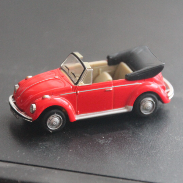 VW Cabrio Rot