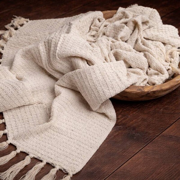 Textured Blanket “Beige” – Natural & Timeless