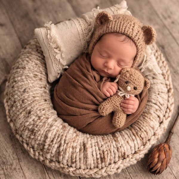 Newborn Posing Ring aus Kordelwolle – Natural Studio Prop