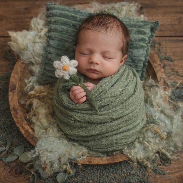 Hand Felted Flower – Newborn Photography Prop