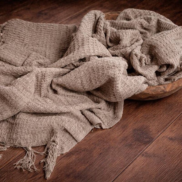 Textured Blanket “Taupe” – Natural & Timeless