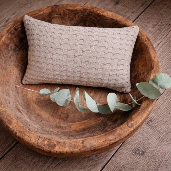Waffle Texture Pillow – Newborn Photography Prop