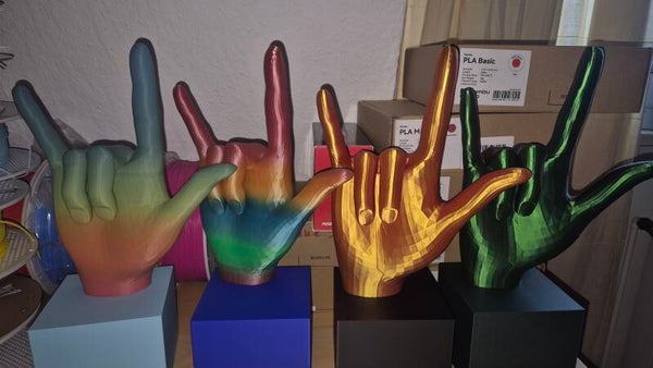 ILY Hand mit Ständer