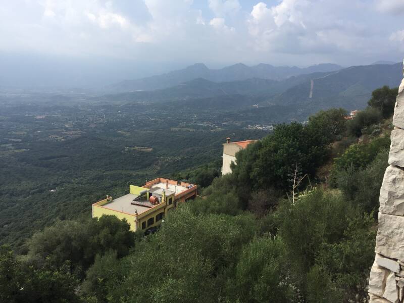 Wilma de Krom op Sardinie