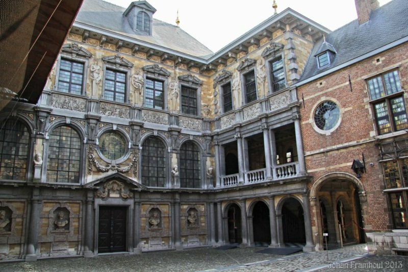 Wilma de krom in Antwerpen