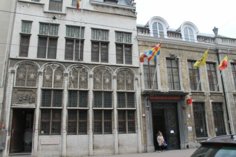 Wilma de krom in Antwerpen